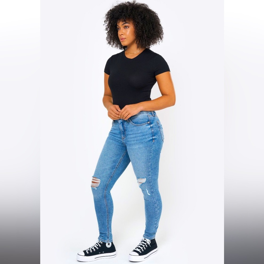 NEW SEVEN7 Women’s High Rise Bombshell Skinny Jeans Size 12
